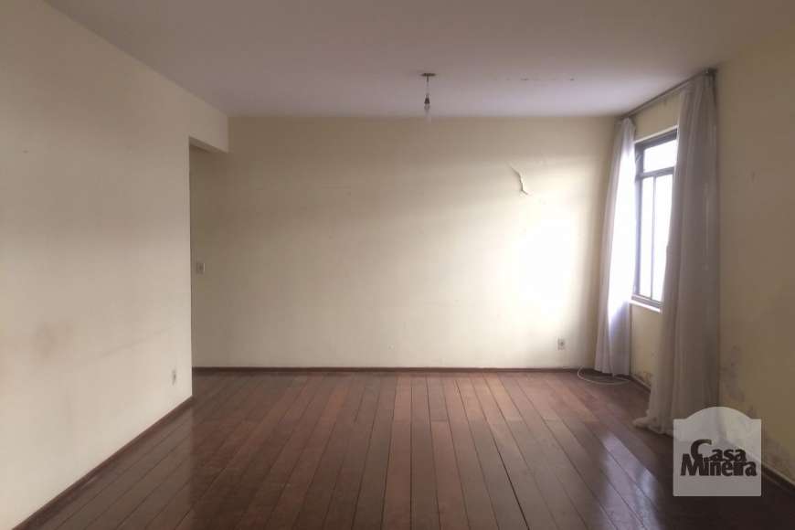 Apartamento com 3 Quartos à Venda, 135 m² por R$ 420.000 Rua Canopus - Santa Lúcia, Belo Horizonte - MG