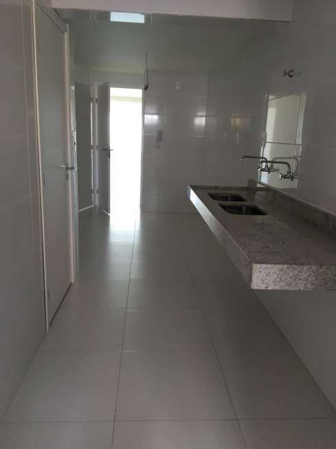 Apartamento com 3 Quartos para Alugar, 120 m² por R$ 2.800/Mês Rua Sidney Clemente Dore - Tambaú, João Pessoa - PB