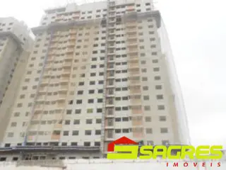 Apartamento com 3 Quartos à Venda, 76 m² por R$ 450.000 Pari, São Paulo - SP