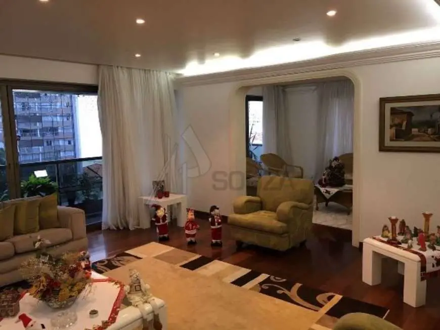 Apartamento com 5 Quartos para Alugar, 382 m² por R$ 5.000/Mês Santana, São Paulo - SP