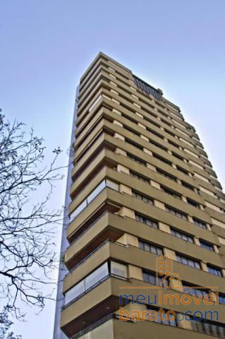Apartamento com 4 Quartos à Venda, 255 m² por R$ 850.000 Rua Belo Horizonte, 691 - Centro, Londrina - PR