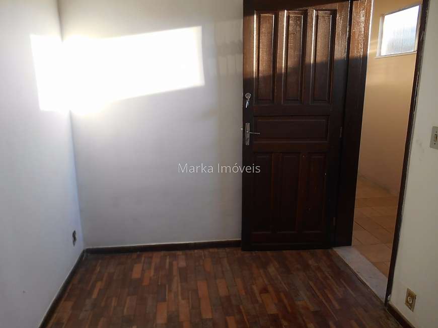 Apartamento com 1 Quarto à Venda por R$ 95.000 Rua Daniel Martinho Ribeiro - Santa Terezinha, Juiz de Fora - MG