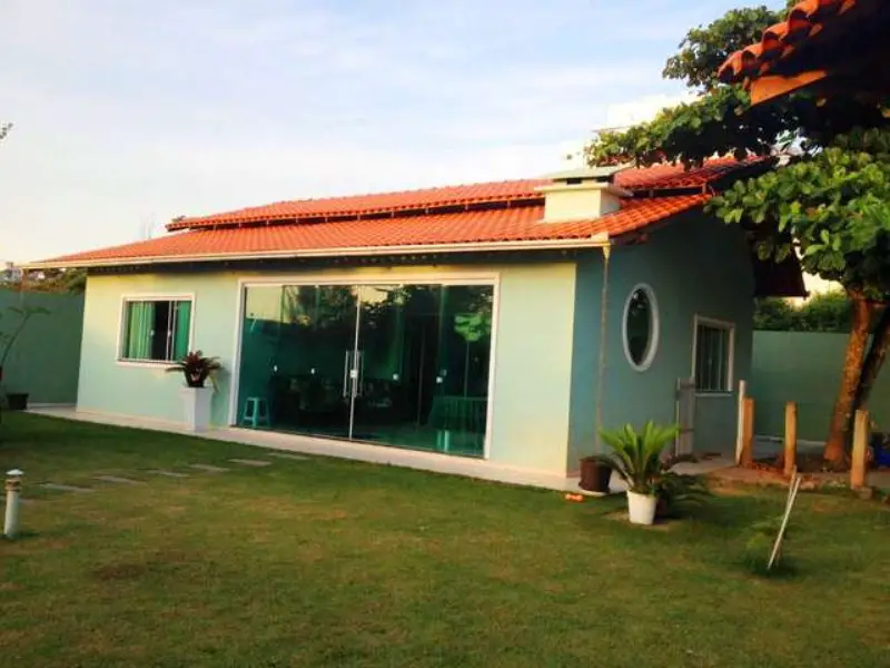 Casa com 2 Quartos para Alugar, 100 m² por R$ 800/Dia Praia dos Amores, Balneário Camboriú - SC