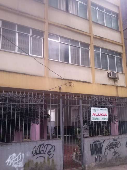 Apartamento com 1 Quarto para Alugar, 55 m² por R$ 900/Mês Estrada da Cacuiá, 1.099 - Cacuia, Rio de Janeiro - RJ