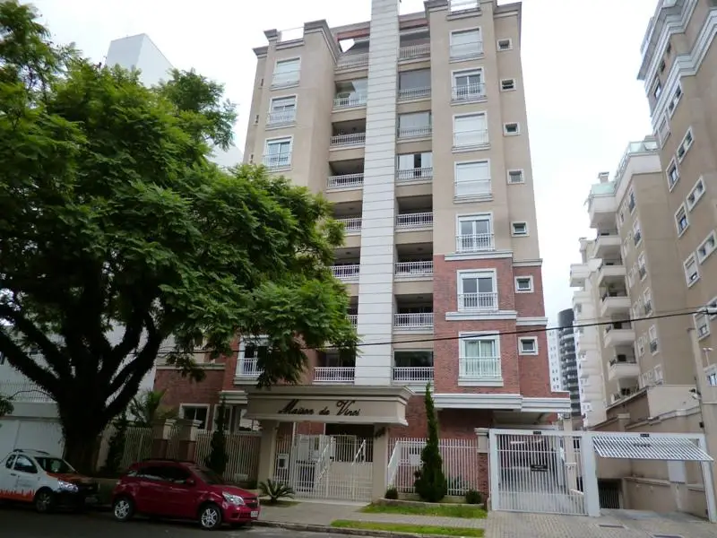 Cobertura com 3 Quartos para Alugar, 184 m² por R$ 2.900/Mês Rua do Herval, 100 - Cristo Rei, Curitiba - PR
