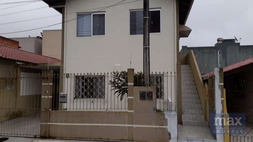 Casa com 3 Quartos para Alugar, 92 m² por R$ 2.150/Mês Rua Amazonas, 329 - Estados, Balneário Camboriú - SC