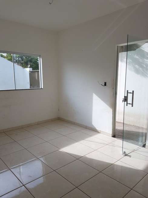 Casa com 2 Quartos à Venda, 52 m² por R$ 140.000 Icarai, Divinópolis - MG