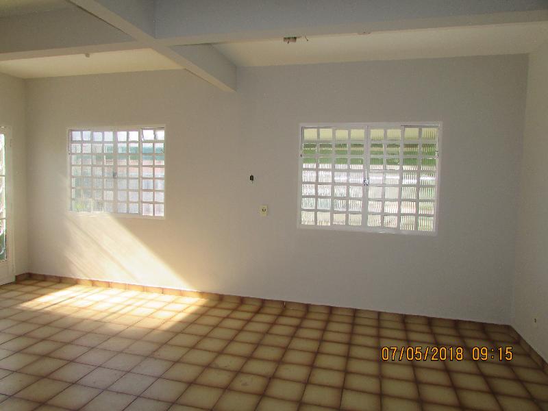 Casa com 5 Quartos para Alugar, 150 m² por R$ 1.700/Mês Poção, Cuiabá - MT