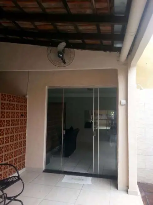 Casa com 3 Quartos à Venda, 250 m² por R$ 340.000 Coophamil, Cuiabá - MT