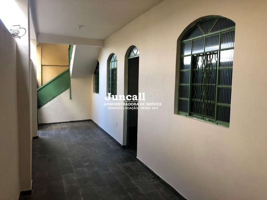 Casa com 2 Quartos para Alugar, 70 m² por R$ 590/Mês Rua Apuiarés, 312 - Xangri-lá, Contagem - MG