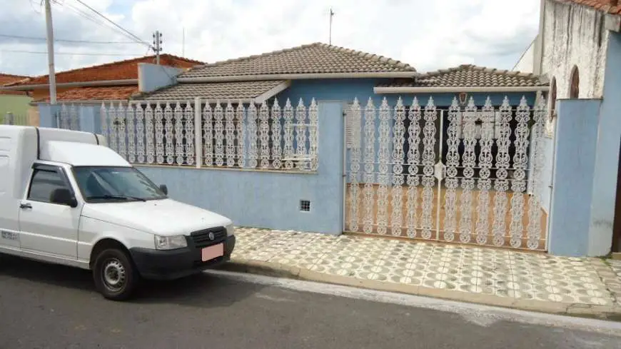 Casa com 3 Quartos à Venda, 280 m² por R$ 580.000 Vila Salles, Atibaia - SP