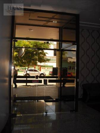 Apartamento com 1 Quarto para Alugar, 65 m² por R$ 650/Mês Avenida Senador Souza Naves - Três Marias, São José dos Pinhais - PR