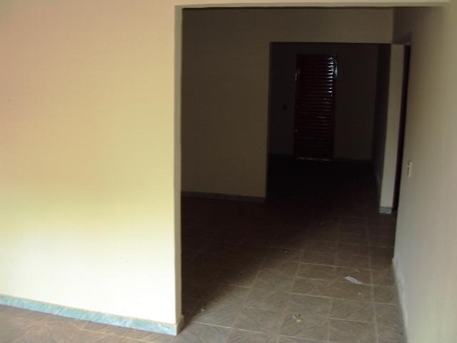 Casa com 2 Quartos para Alugar, 120 m² por R$ 790/Mês Rua H 114, 5 - Cidade Vera Cruz, Aparecida de Goiânia - GO