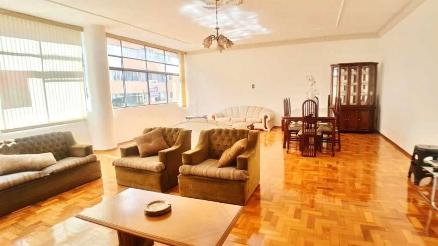 Apartamento com 4 Quartos à Venda, 311 m² por R$ 800.000 Rua dos Tupis - Centro, Belo Horizonte - MG