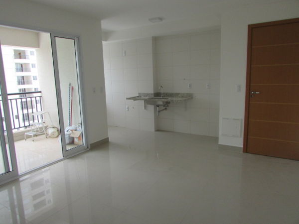 Apartamento com 2 Quartos para Alugar, 69 m² por R$ 900/Mês Rua 241 - Vila Monticelli, Goiânia - GO