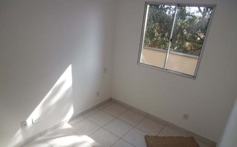 Apartamento com 2 Quartos à Venda, 46 m² por R$ 185.000 Rua Rita Camargos, 78 - Caiapós, Contagem - MG
