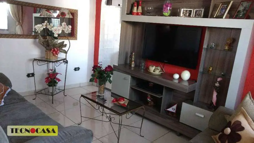 Casa com 2 Quartos à Venda por R$ 230.000 Jardim Gloria, Praia Grande - SP