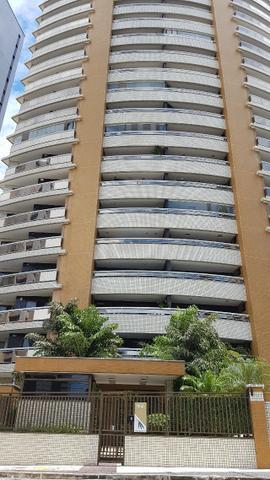 Apartamento com 4 Quartos à Venda, 200 m² por R$ 1.200.000 De Lourdes, Fortaleza - CE