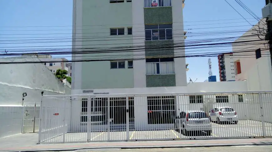 Apartamento com 3 Quartos para Alugar, 110 m² por R$ 800/Mês Rua Itaporanga, 63 - Centro, Aracaju - SE