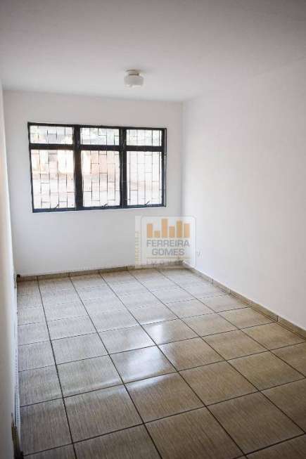 Apartamento com 2 Quartos para Alugar, 56 m² por R$ 750/Mês Rua Goiás, 1310 - Centro, Campo Grande - MS
