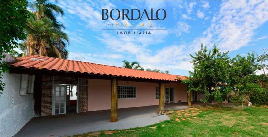 Casa com 2 Quartos para Alugar, 180 m² por R$ 2.700/Mês Setor Habitacional Jardim Botânico, Brasília - DF