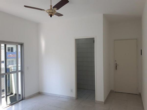 Apartamento com 1 Quarto para Alugar, 35 m² por R$ 700/Mês Rua Desembargador Augusto Botelho, 349 - Praia da Costa, Vila Velha - ES