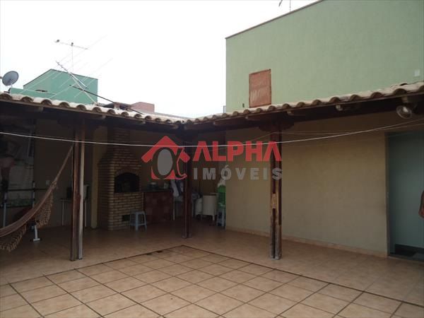 Cobertura com 3 Quartos à Venda, 145 m² por R$ 340.000 Conjunto Água Branca, Contagem - MG