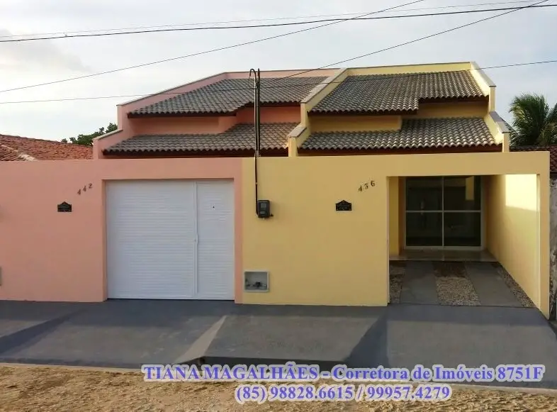 Casa com 2 Quartos à Venda, 65 m² por R$ 180.000 Rua das Acácias - Arianopoles, Caucaia - CE