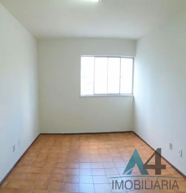 Apartamento com 3 Quartos para Alugar, 64 m² por R$ 600/Mês Rua Luiz Carlos de Aguiar Machado, 50 - Jabotiana, Aracaju - SE