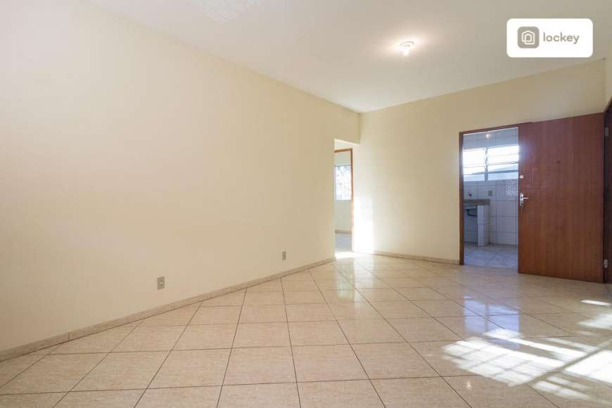 Apartamento com 2 Quartos para Alugar, 90 m² por R$ 700/Mês Rua do Carmelo, 285 - Santa Mônica, Belo Horizonte - MG