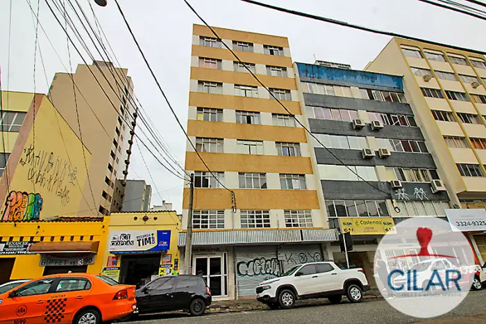 Kitnet com 1 Quarto para Alugar, 17 m² por R$ 500/Mês Centro, Curitiba - PR