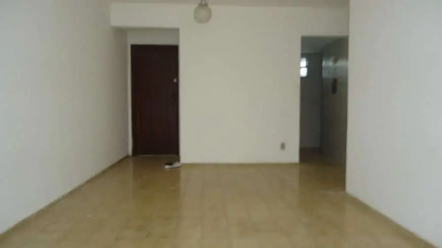 Apartamento com 3 Quartos para Alugar, 70 m² por R$ 700/Mês Avenida Aragão e Melo - Torre, João Pessoa - PB