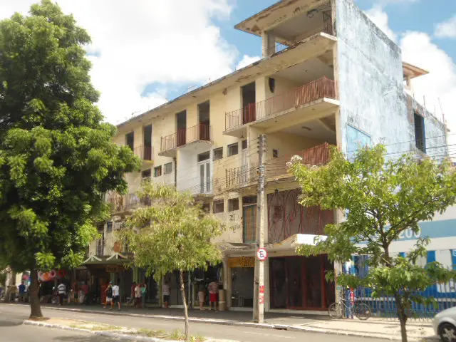 Apartamento com 1 Quarto para Alugar, 24 m² por R$ 350/Mês Avenida Duque de Caxias, 114 - Centro, Fortaleza - CE