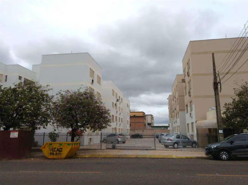 Apartamento com 3 Quartos para Alugar, 69 m² por R$ 1.200/Mês Rua Tietê - Sobrinho, Campo Grande - MS