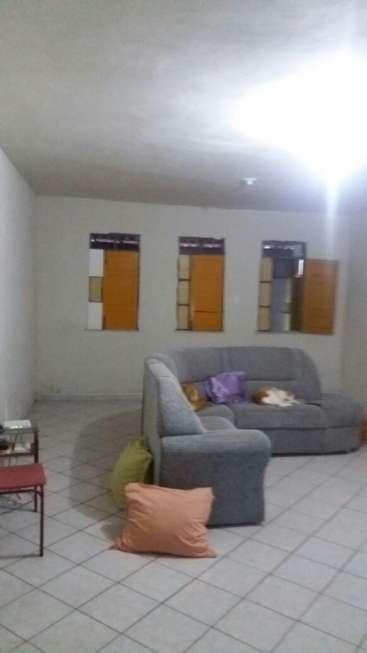 Casa com 3 Quartos à Venda por R$ 290.000 Rua Intendente Abdon - Queimadinha, Feira de Santana - BA