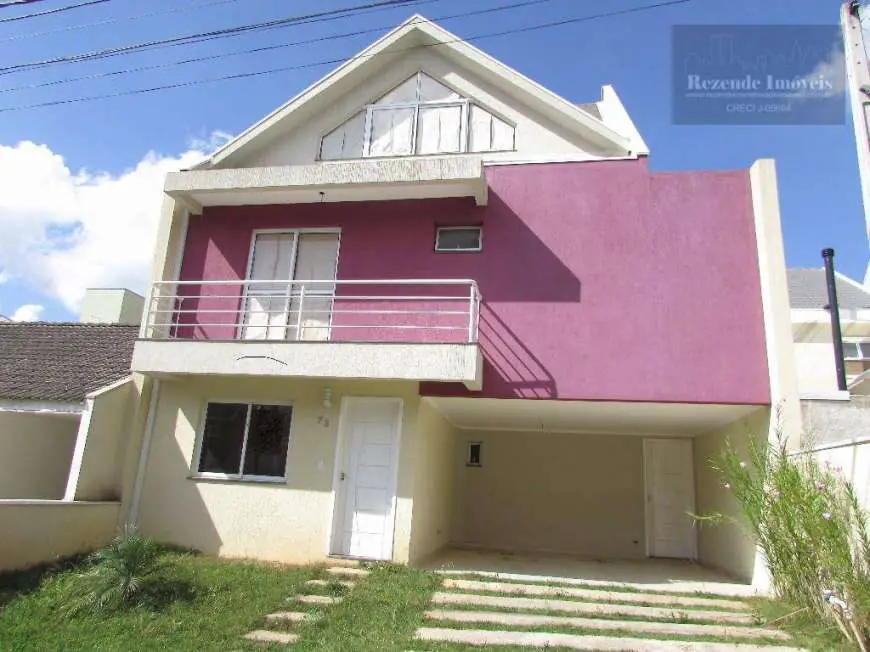 Casa de Condomínio com 3 Quartos à Venda, 186 m² por R$ 550.000 Rua Frederico Stella, 152 - Barreirinha, Curitiba - PR