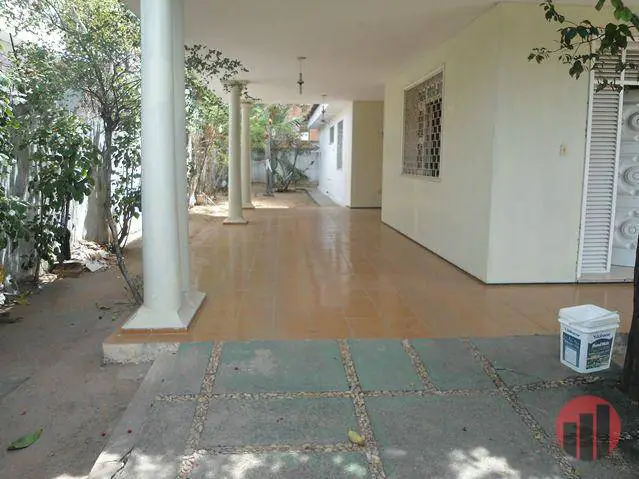Casa com 8 Quartos para Alugar, 240 m² por R$ 3.400/Mês Rua Professor Dias da Rocha, 1763 - Meireles, Fortaleza - CE