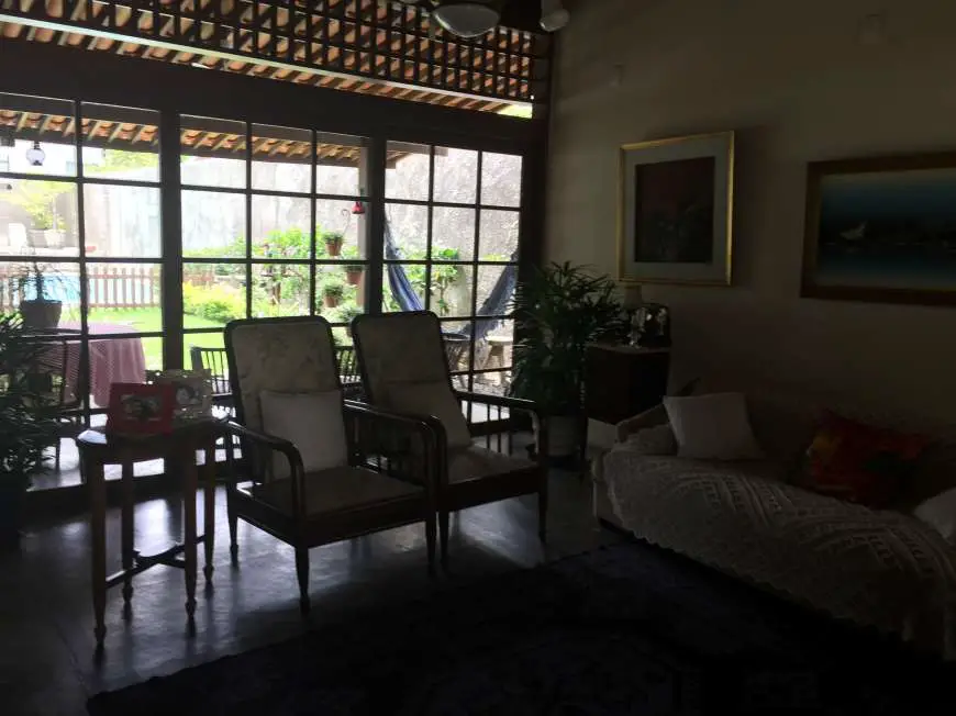 Casa com 3 Quartos à Venda, 300 m² por R$ 1.400.000 Avenida Oton Bezerra de Melo, 93 - Apipucos, Recife - PE