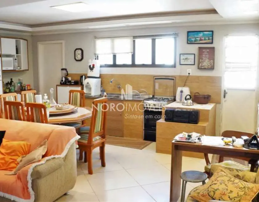 Casa com 1 Quarto à Venda por R$ 330.000 Camobi, Santa Maria - RS