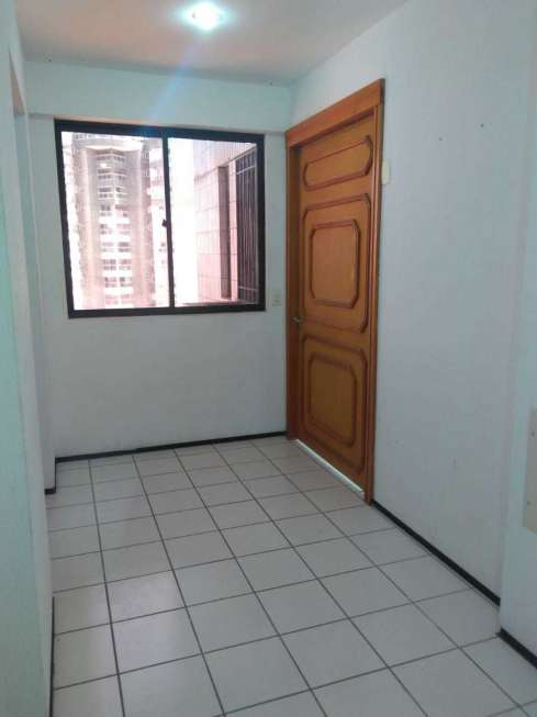 Apartamento com 4 Quartos para Alugar, 203 m² por R$ 2.400/Mês Rua Senador Cândido Ferraz - Jóquei, Teresina - PI
