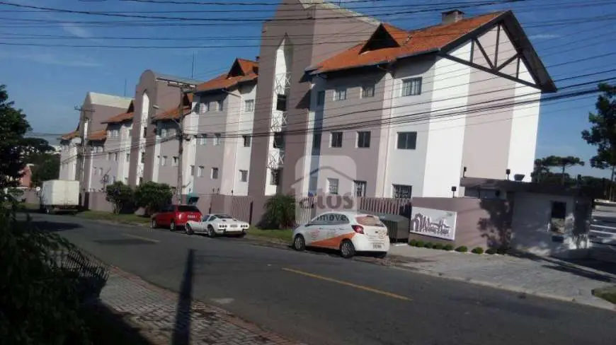 Apartamento com 2 Quartos à Venda, 54 m² por R$ 205.000 Rua Abrão Winter, 198 - Xaxim, Curitiba - PR