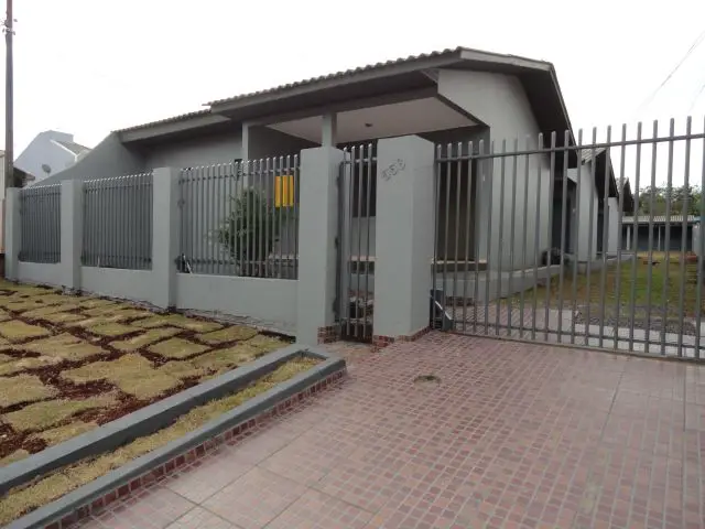 Casa com 2 Quartos para Alugar por R$ 700/Mês Rua Públio Pimentel - Alto Alegre, Cascavel - PR