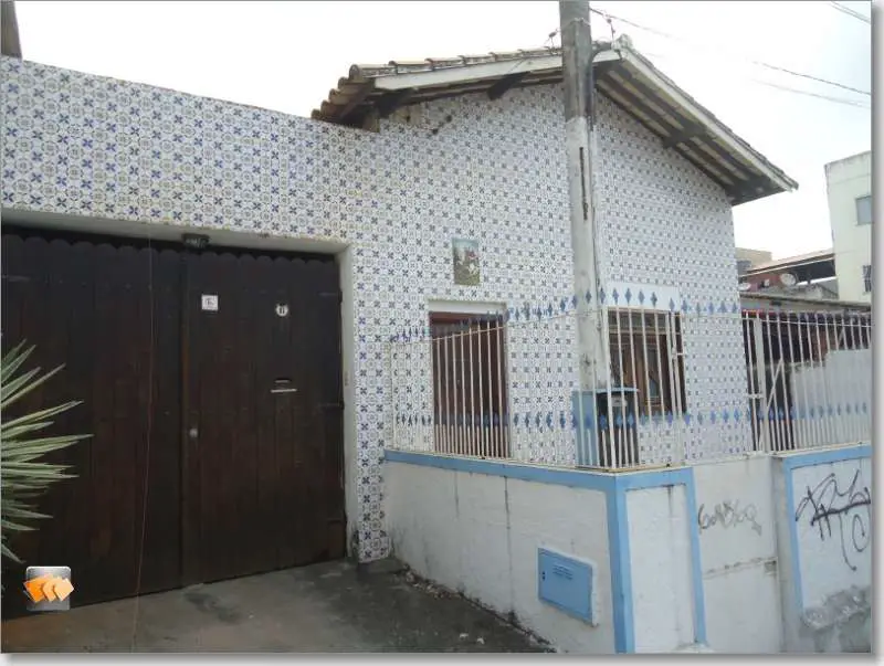 Casa com 5 Quartos à Venda, 180 m² por R$ 590.000 Travessa Palame - Itapuã, Salvador - BA