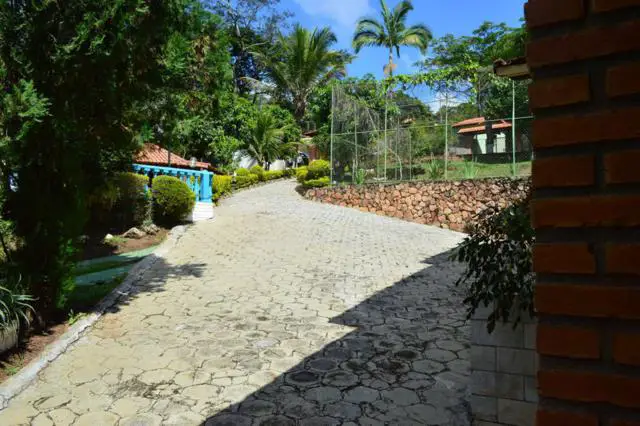 Casa de Condomínio com 3 Quartos à Venda, 250 m² por R$ 500.000 Zona Rural, Esmeraldas - MG