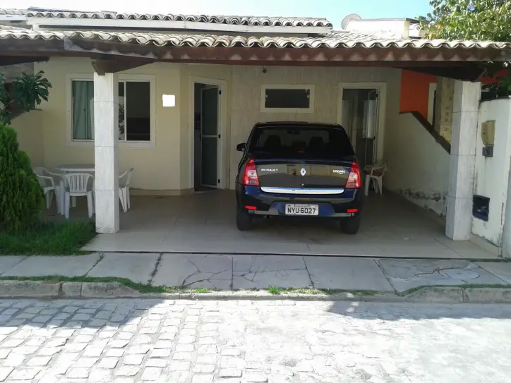 Casa com 2 Quartos para Alugar por R$ 2.500/Mês Parque Ipe, Feira de Santana - BA