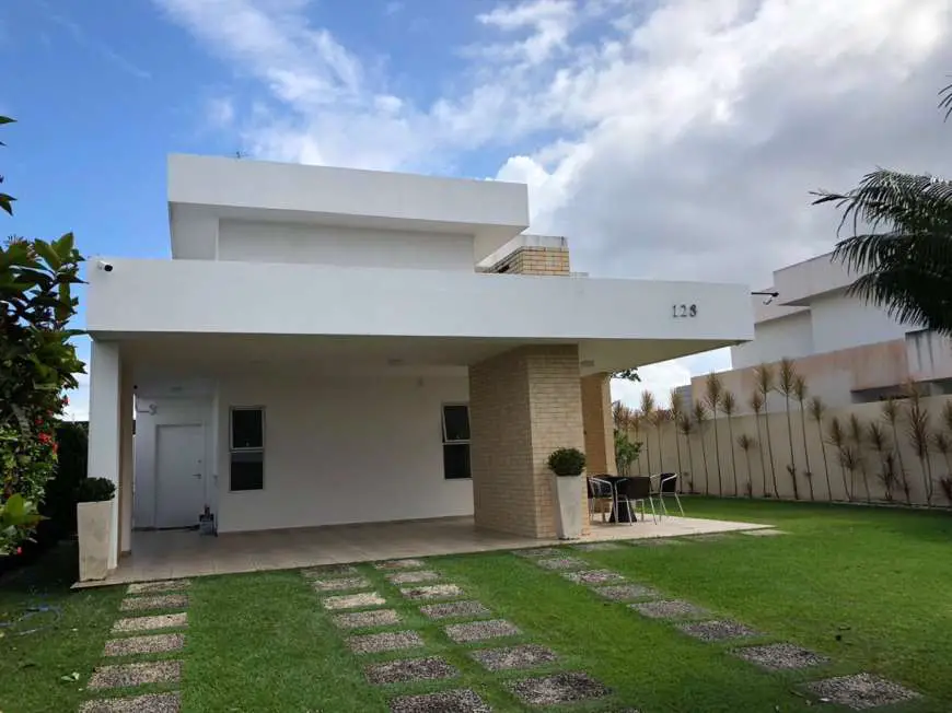Casa com 4 Quartos à Venda, 320 m² por R$ 900.000 Avenida Doutor Durval de Góes Monteiro, 510 - Tabuleiro do Martins, Maceió - AL