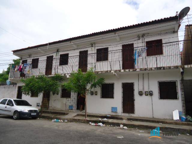 Casa com 1 Quarto para Alugar, 30 m² por R$ 409/Mês Rua Estevão de Campos, 856 - Barra do Ceará, Fortaleza - CE