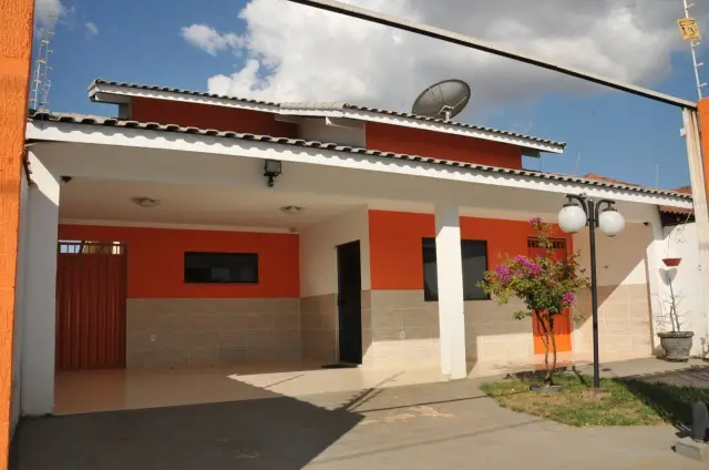 Casa com 3 Quartos à Venda, 183 m² por R$ 350.000 Rua Padre Messias, 2304 - Flodoaldo Pontes Pinto, Porto Velho - RO