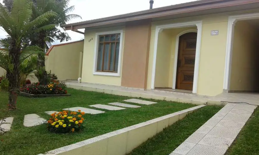 Casa com 5 Quartos à Venda, 190 m² por R$ 495.000 Rua David Bodziak - Cachoeira, Curitiba - PR