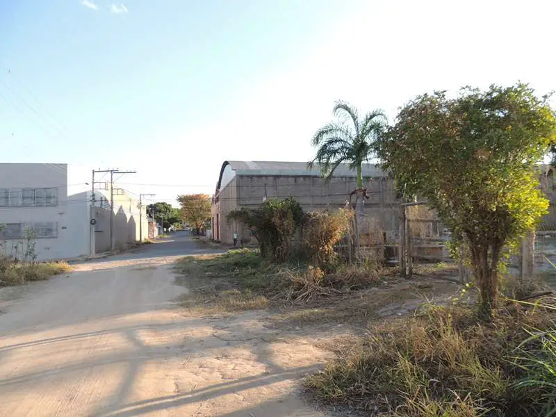 Lote/Terreno para Alugar, 600 m² por R$ 800/Mês Bom Pastor, Divinópolis - MG